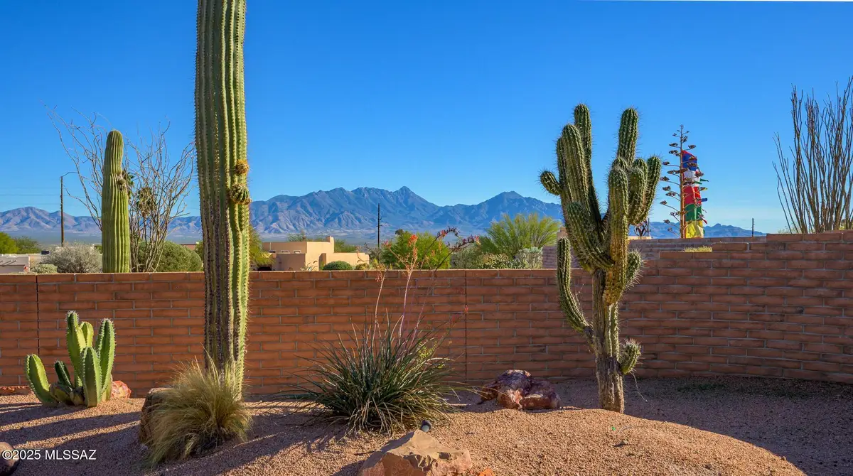 859 S Paseo De La Lira, Green Valley, AZ 85614 - #1