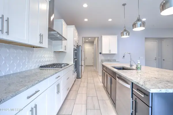 13213 Chiracahua Peak Drive, Oro Valley, AZ 85755