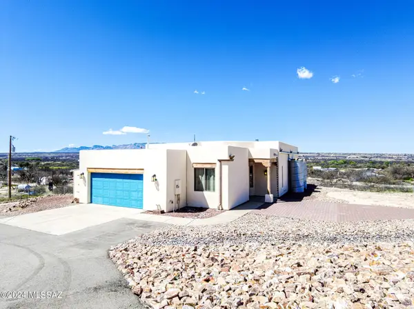 1627 E Goldenrod Lane, Benson, AZ 85602