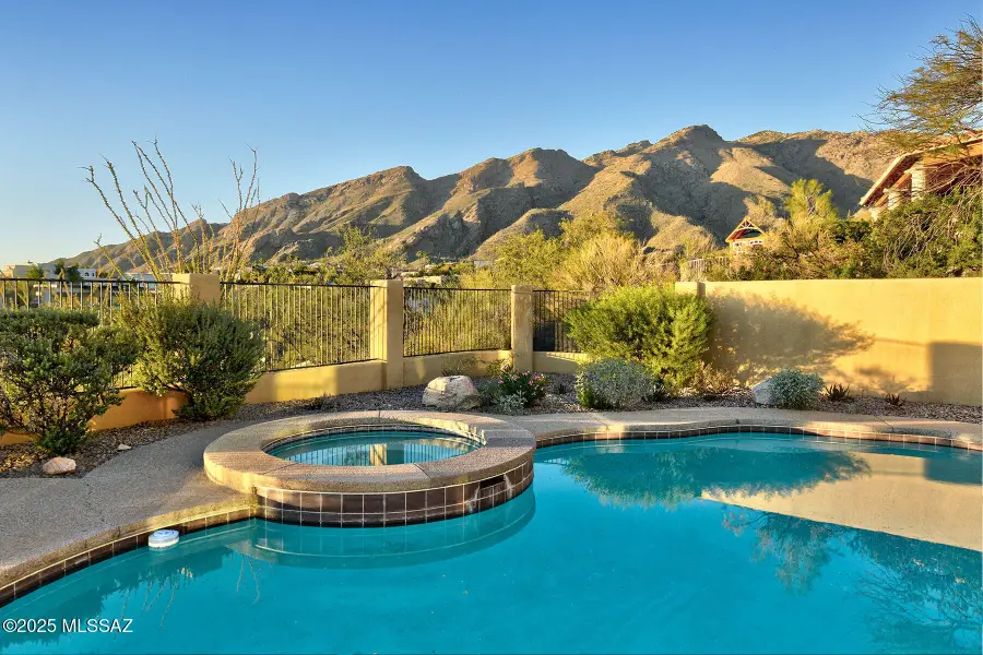 6401 N Placita Alta Reposa, Tucson, AZ 85750 - Image #2