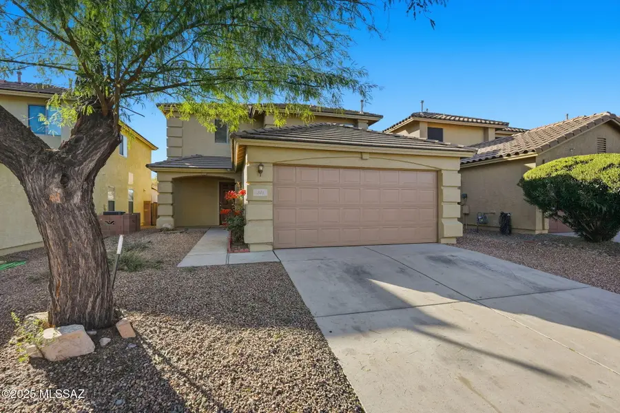341 W Amber Hawk Court, Green Valley, AZ 85614 - Image #3