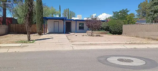 4922 W De La Canoa, Amado, AZ 85645