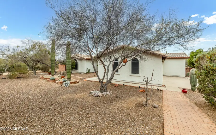 17541 S Camino Confianza, Sahuarita, AZ 85629 - Image #2