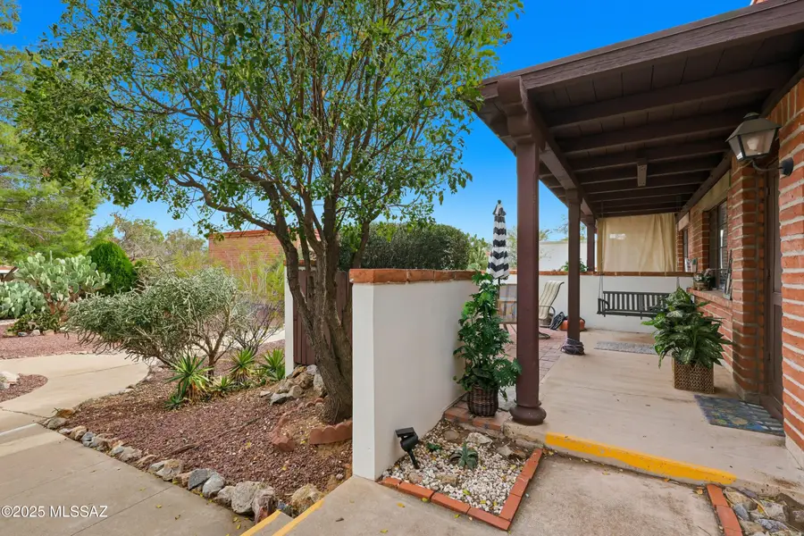 364 S Paseo Lobo, Green Valley, AZ 85614 - Image #3