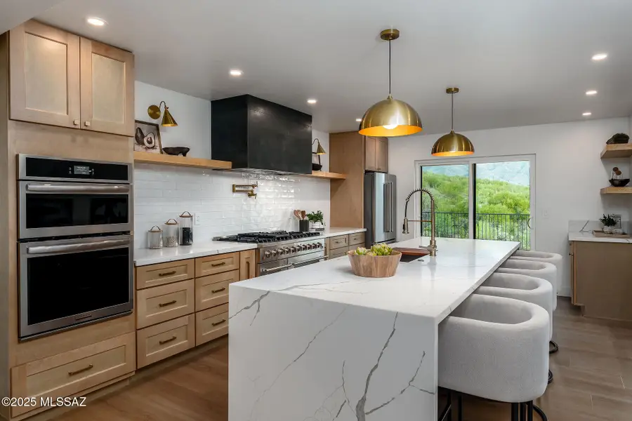 6025 E Center Village Drive, Tucson, AZ 85750 - Image #3