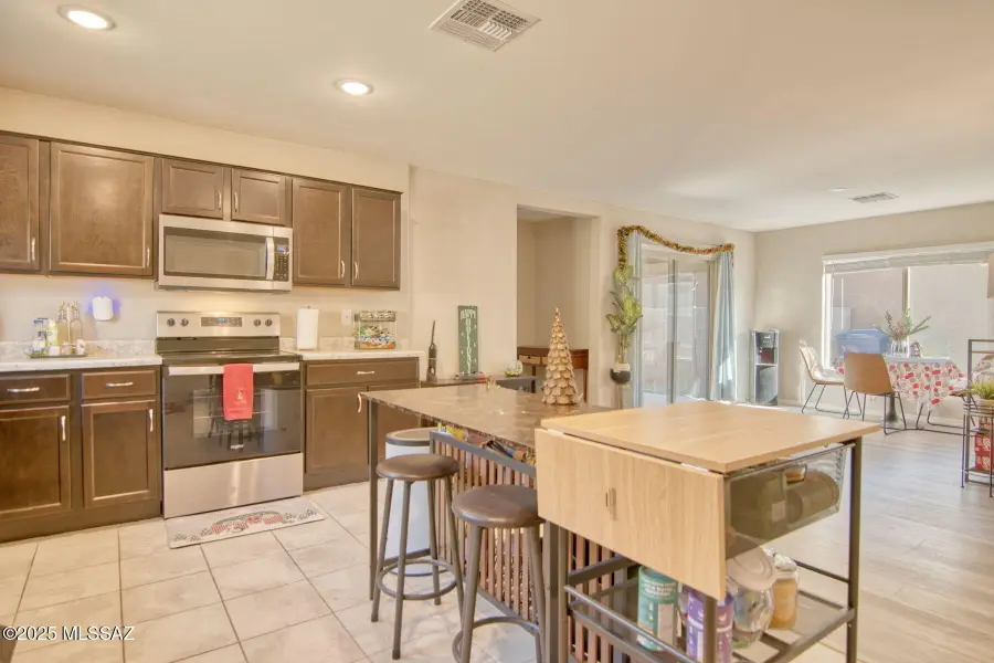 105 E Manor View Road, Tucson, AZ 85756 - Image #3