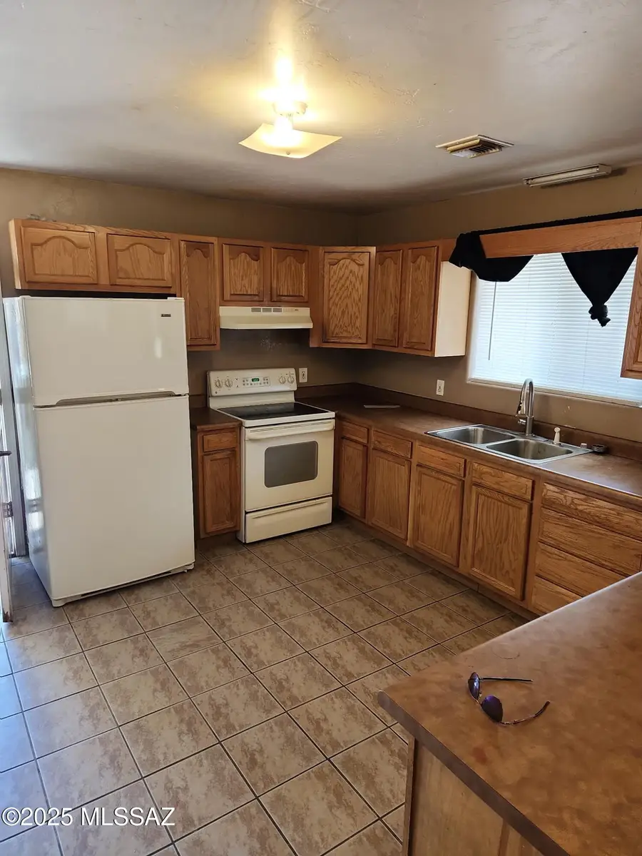 725 W 41st, Tucson, AZ 85713 - #2