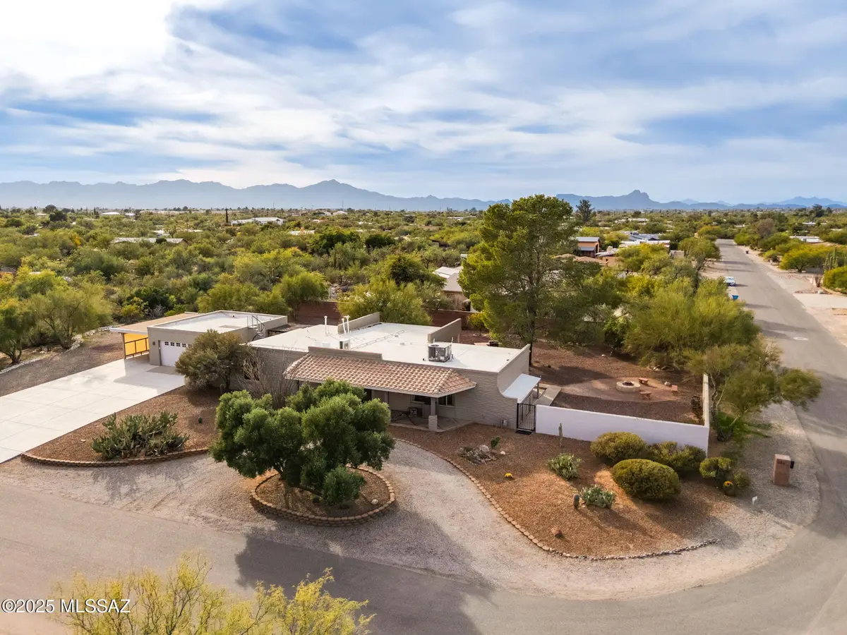 835 W Calle Dadivoso, Tucson, AZ 85704 - Image #1