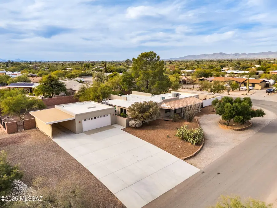 835 W Calle Dadivoso, Tucson, AZ 85704 - Image #2