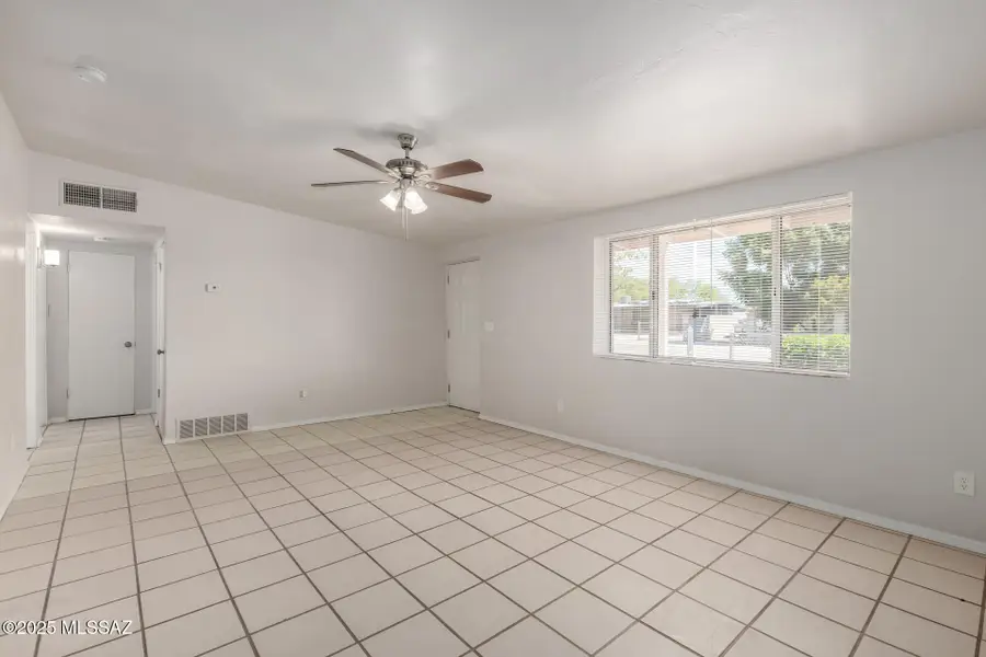 4917 N Sunrise, Tucson, AZ 85705 - Image #3