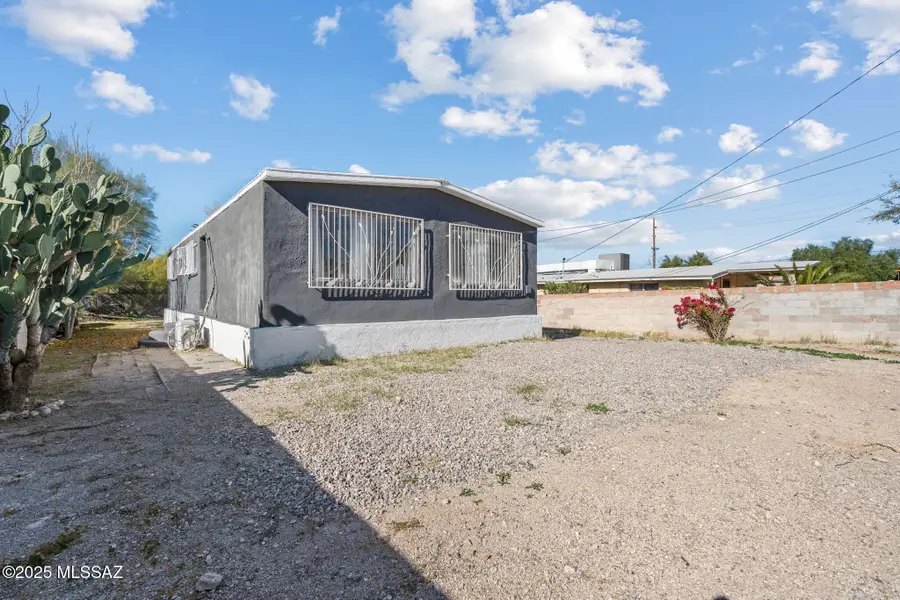 2743 N Geronimo Avenue, Tucson, AZ 85705 - Image #3