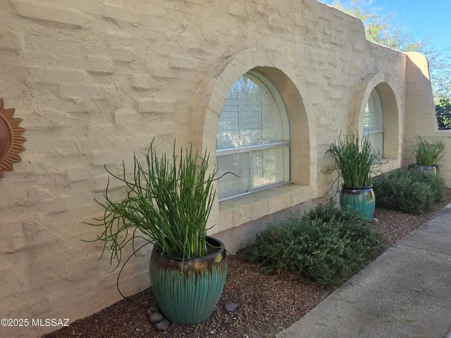 810 N Camino Santiago #3, Tucson, AZ 85745 - Image #3