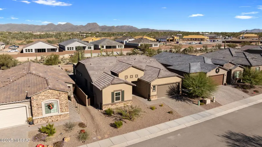 10869 N Stonebridge Drive, Tucson, AZ 85742 - Image #3