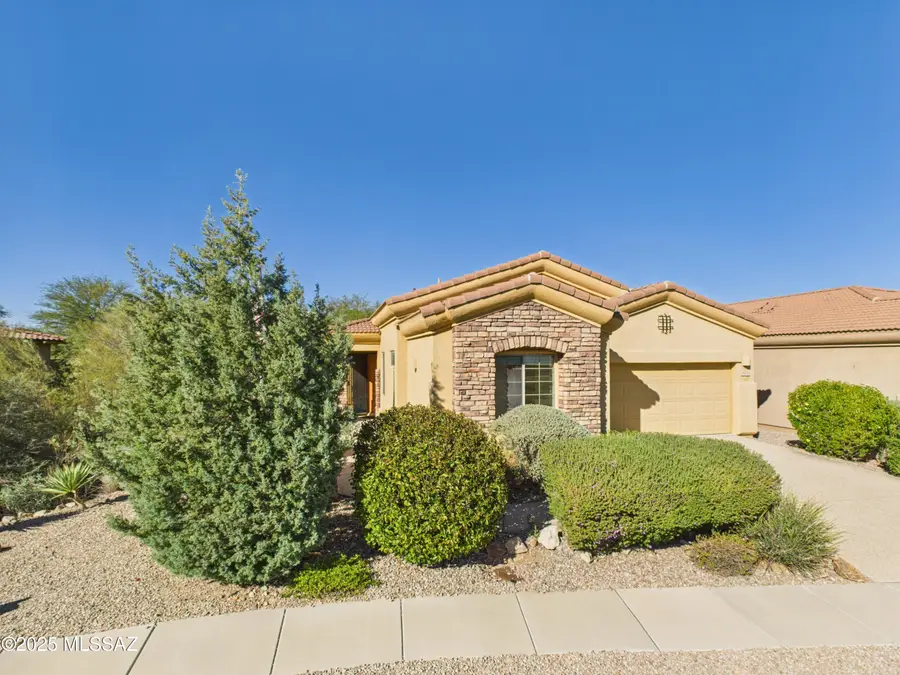 31 E Brearley, Oro Valley, AZ 85737 - Image #2