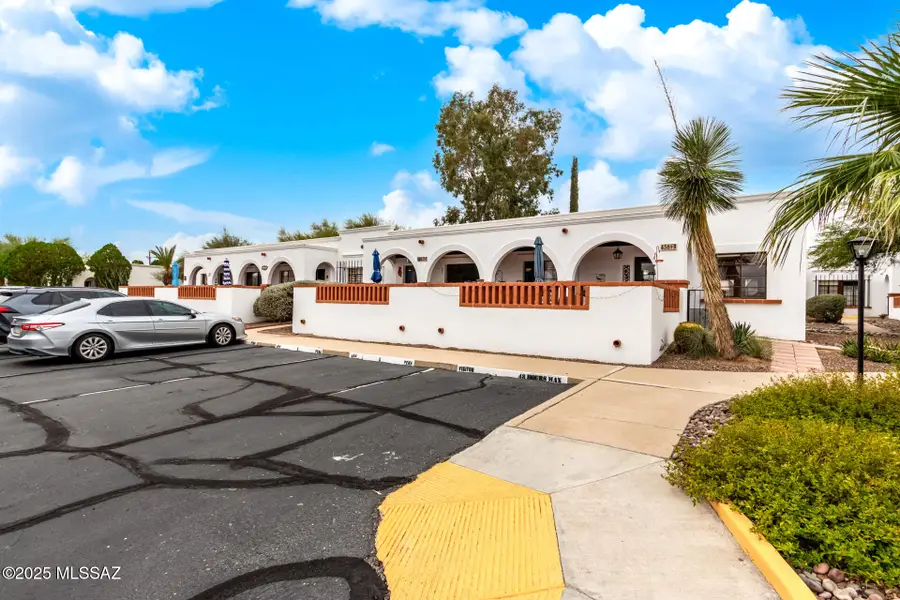 456 S Paseo Pena, Green Valley, AZ 85614 - Image #2