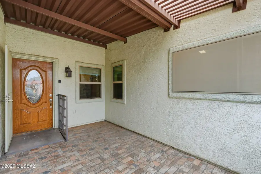 308 E Paseo Verde, Green Valley, AZ 85614 - Image #2