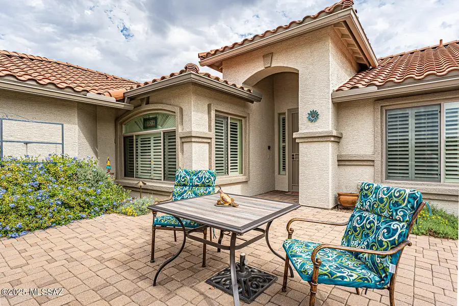 976 N Night Heron, Green Valley, AZ 85614 - Image #2