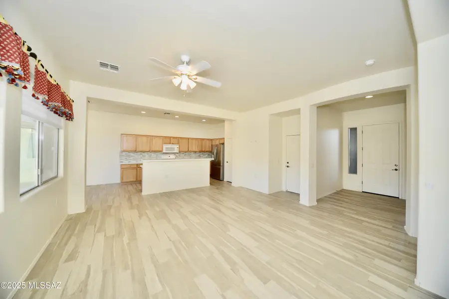 2075 W Demetrie Canyon, Green Valley, AZ 85622 - Image #2