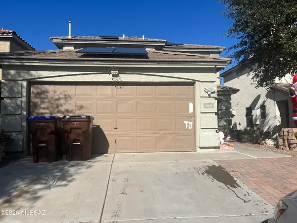 660 W Desert Blossom, Green Valley, AZ 85614
