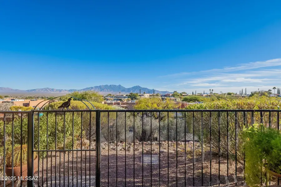 1393 W Desert Hills, Green Valley, AZ 85622 - Image #2