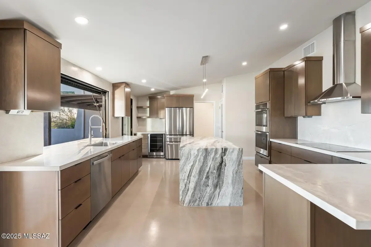 1502 E Indian Wells, Tucson, AZ 85718 - Image #1