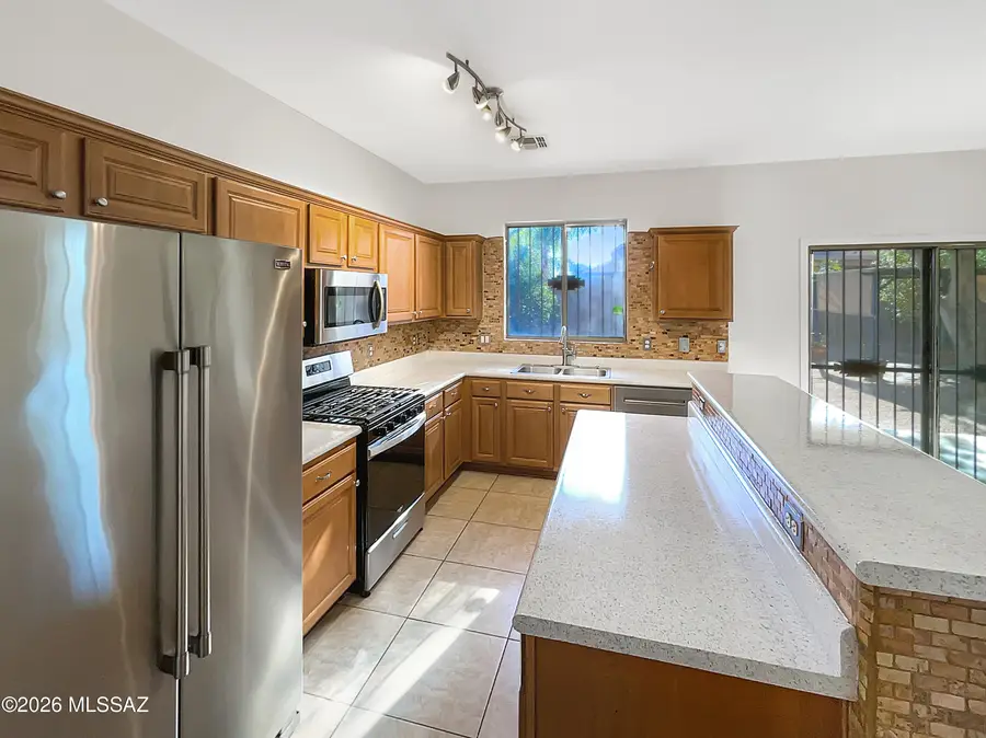 6643 W Capetown, Tucson, AZ 85757 - Image #2