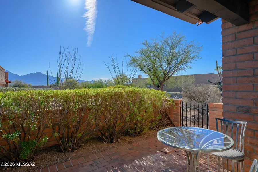 1760 W Via De La Gloria, Green Valley, AZ 85622 - Image #2