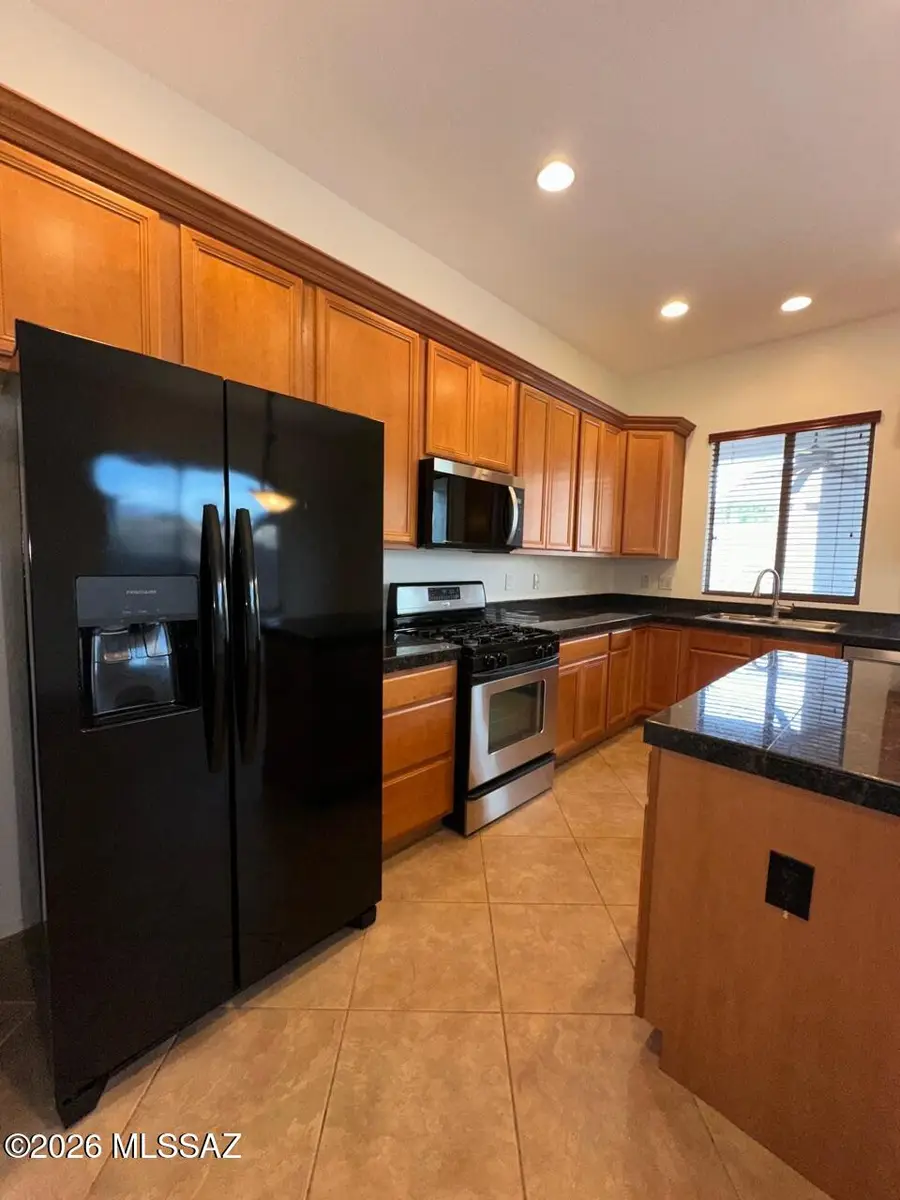 1254 W Keuhne, Oro Valley, AZ 85755 - Image #2