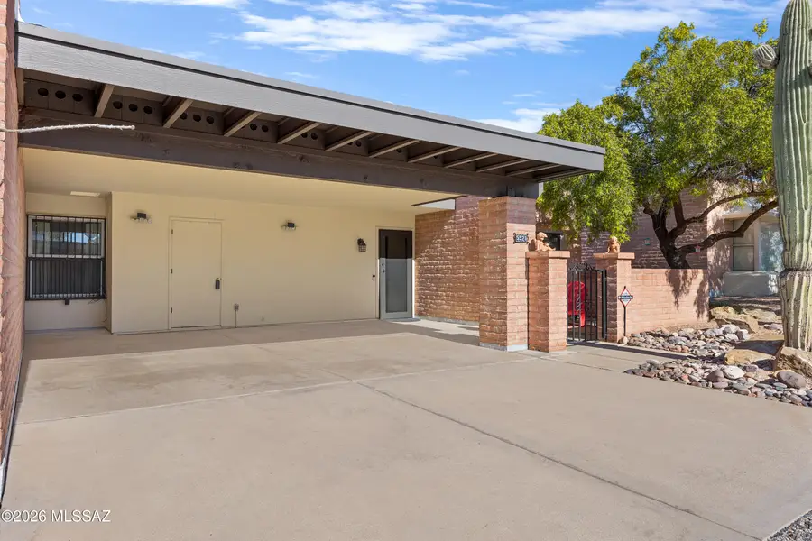 5521 N Arroyo Grande, Tucson, AZ 85718 - Image #2