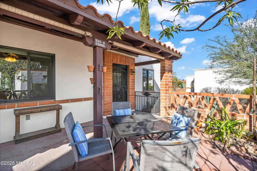 320 S Paseo Cerro, Green Valley, AZ 85614 - Image #2