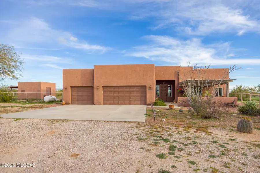 30895 E Goodman Ranch, Marana, AZ 85658 - Image #2
