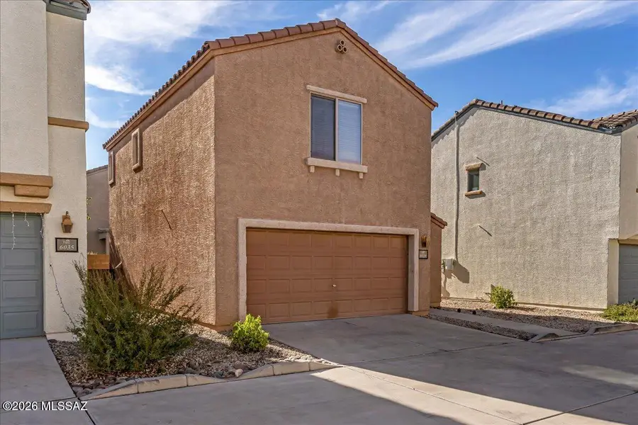 6039 S Hawks Hollow, Tucson, AZ 85747 - Image #2