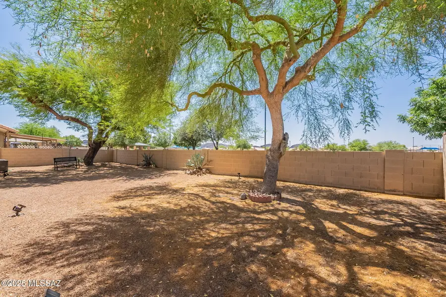 8949 N Willeta, Tucson, AZ 85743 - Image #2