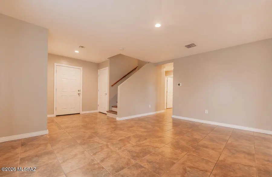 1152 W Camino Hombre Viejo, Sahuarita, AZ 85629 - Image #2