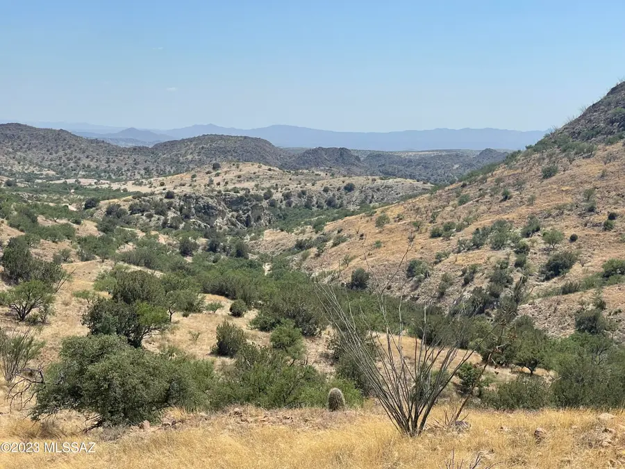 000 Montezuma Well, Tubac, AZ 85646 - Image #2
