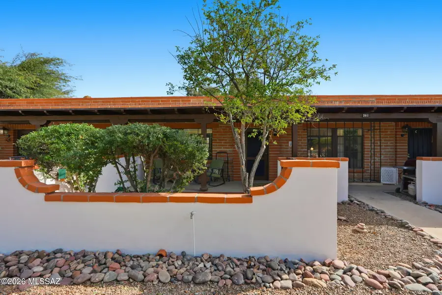 361 S Paseo Pena, Green Valley, AZ 85614 - Image #2