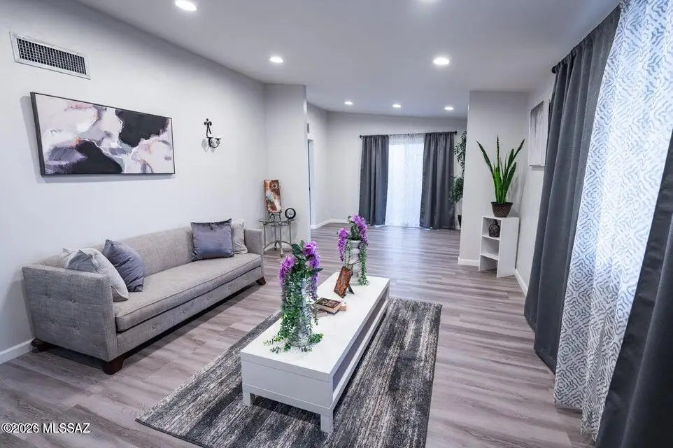 7122 E Eastland, Tucson, AZ 85710 - Image #1