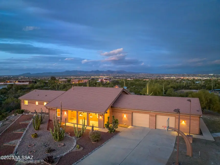 7102 W Ina, Tucson, AZ 85743 - Image #3