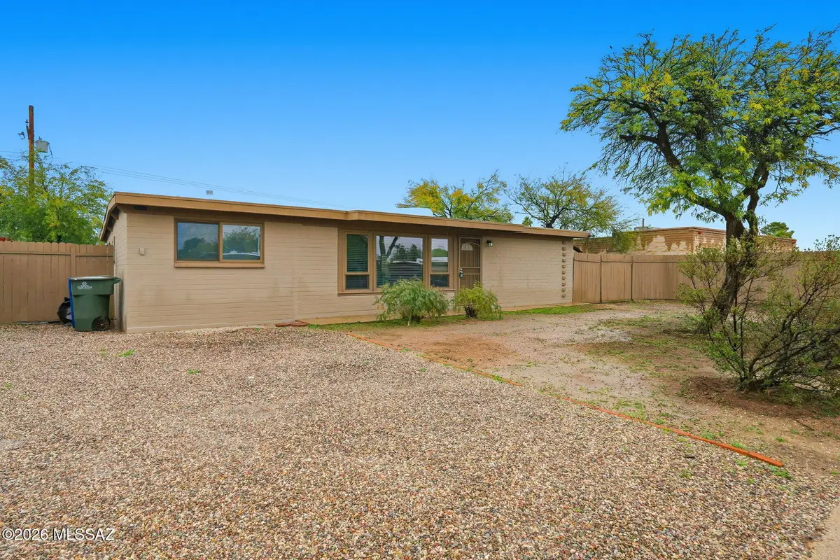 8365 E Louise, Tucson, AZ 85730 - Image #1