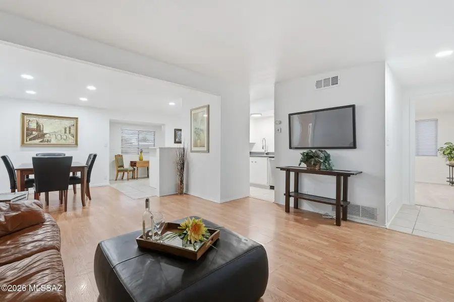 8365 E Louise, Tucson, AZ 85730 - Image #2