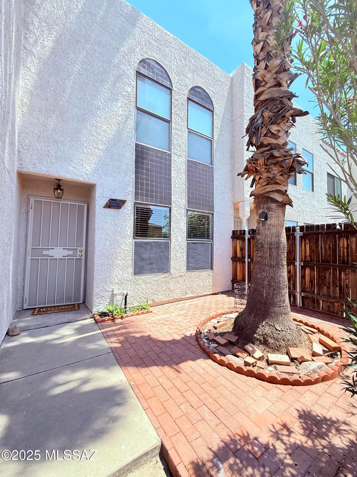 2166 N 1st, Tucson, AZ 85719 - #1
