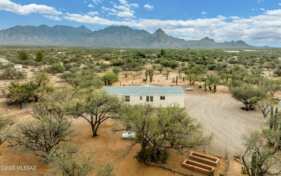 26525 S Coopers Hawk, Amado, AZ 85645 - Image #2