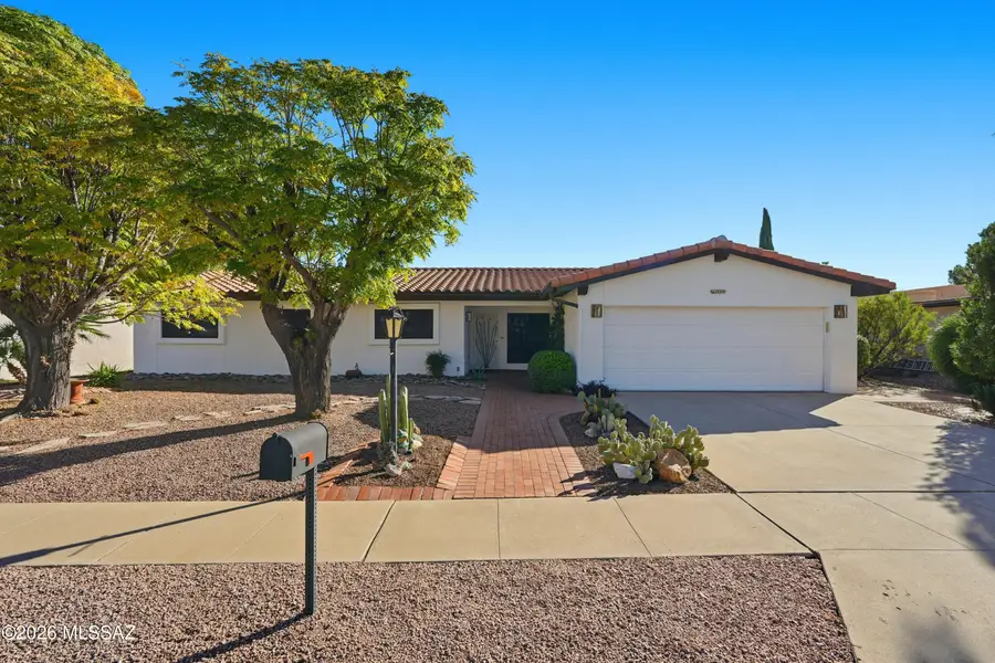 155 E Paseo De Golf, Green Valley, AZ 85614 - Image #2