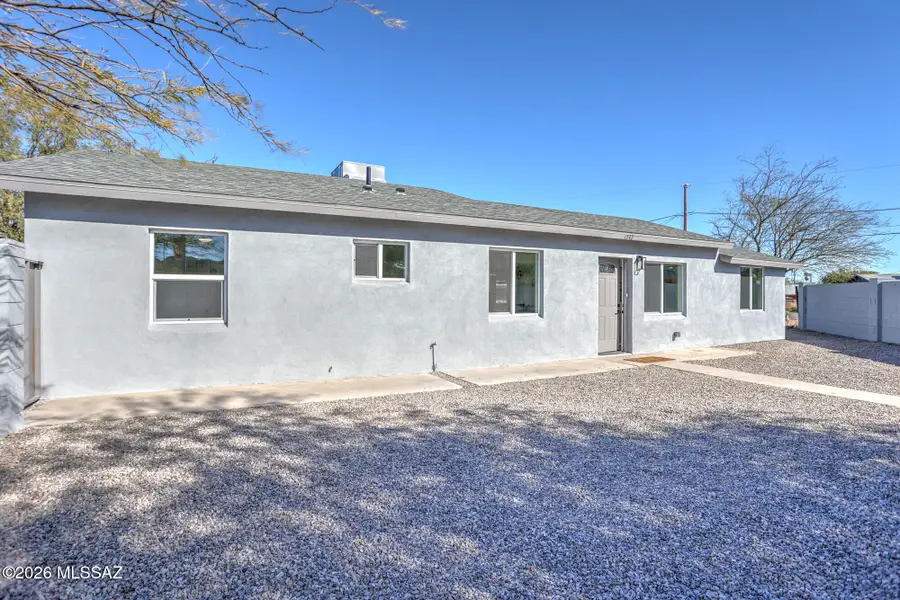 1742 W Veterans, Tucson, AZ 85713 - Image #2