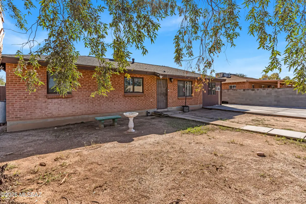 2201 S March, Tucson, AZ 85713 - Image #1