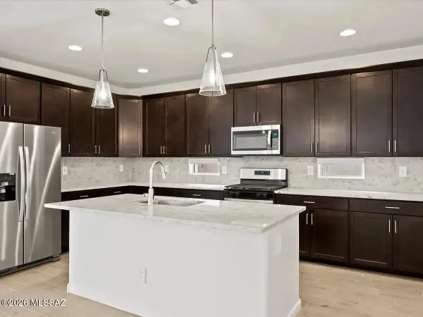 Address Withheld By Seller, Tucson, AZ 85757