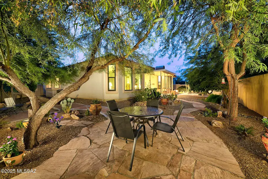 108 Silverstone, Tucson, AZ 85737 - Image #2
