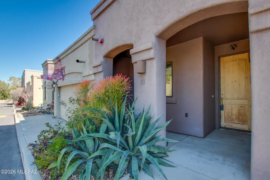 31 S Crown, Vail, AZ 85641 - #3