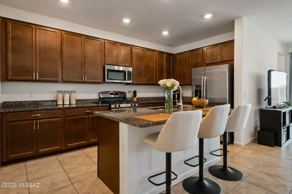 7738 S Sugarbend, Tucson, AZ 85757