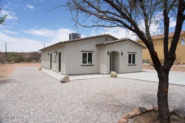 165 Colima, Rio Rico, AZ 85648